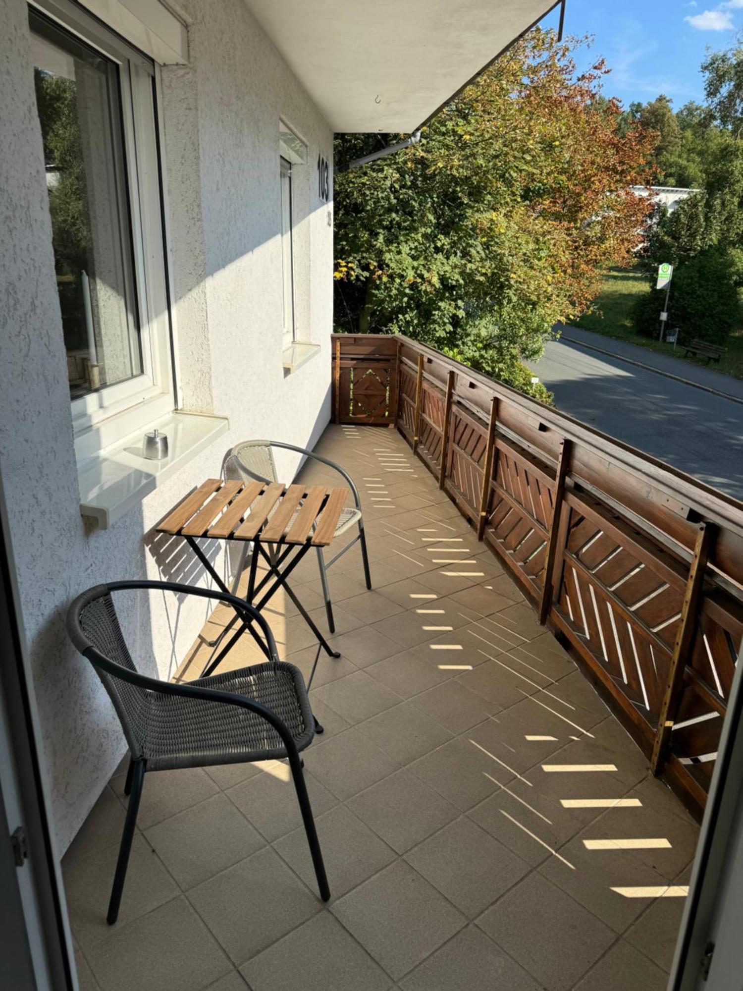 Ferienwohnung "Sorgenfrei" In Coburg ! - Im Eg Mit Privatparkplatz & Balkon Kültér fotó